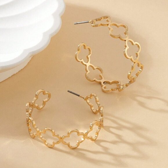 Yellow Gold Women's Design Hollow Out Small Flower Earring Set - Picture 4 of 4